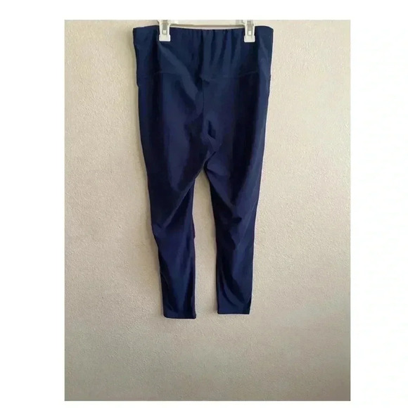 💥Xersion Navy Knee Cut Out Leggings M - Picture 4 of 9